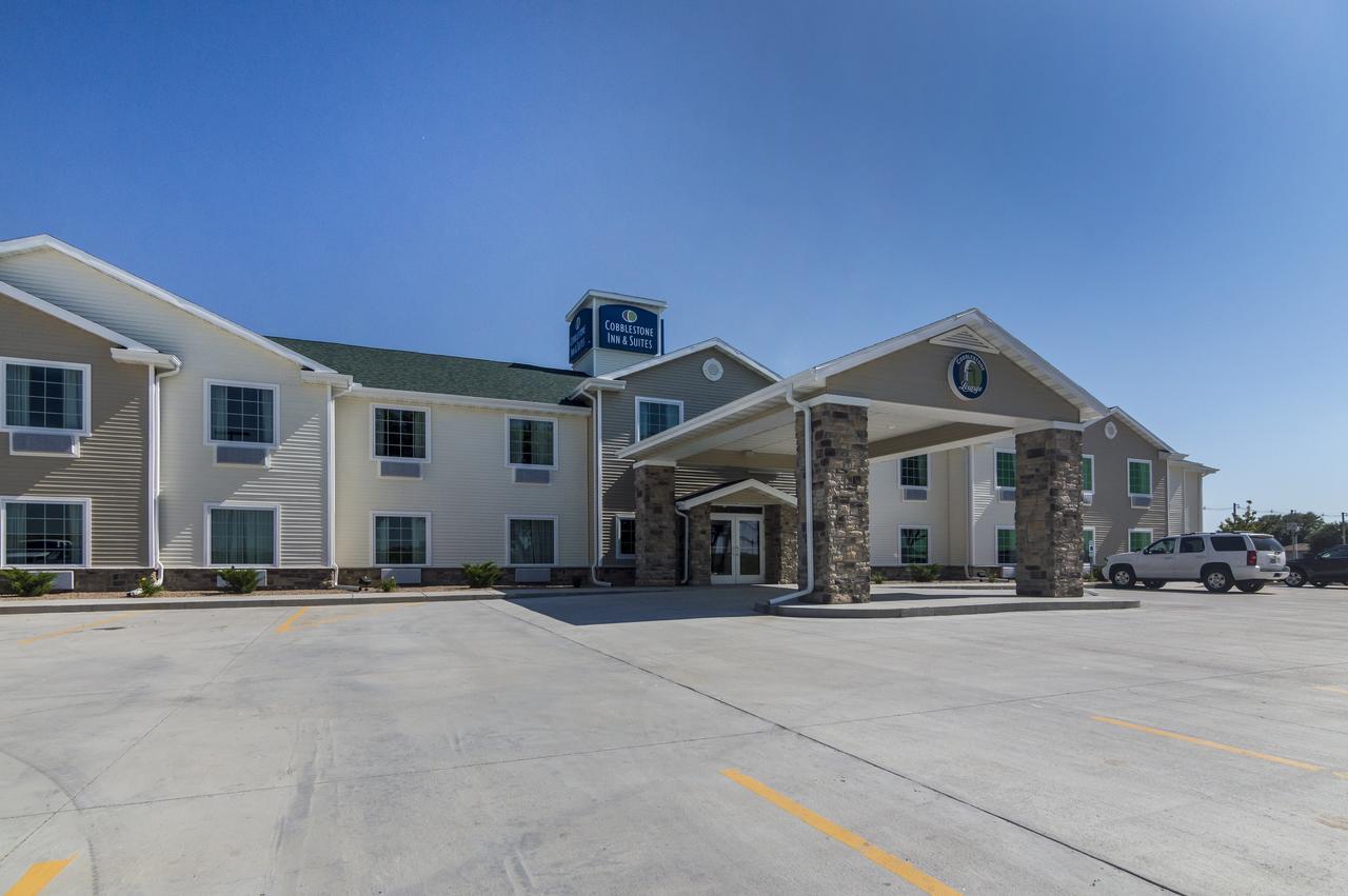 Cobblestone Inn & Suites - Lakin Екстер'єр фото